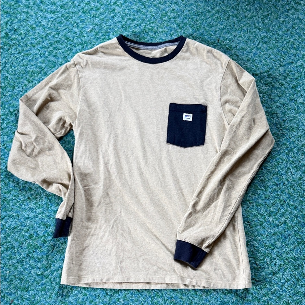 Patagonia Men's Long Sleeve Pocket Tee